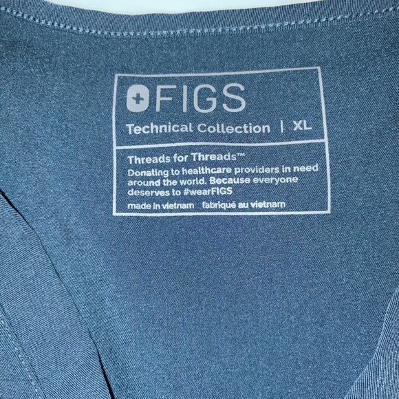 2/$35 FIGS TECHNICAL COLLECTION XL Scrubs Top Casma Blue Professional Medical - Picture 4 of 6
